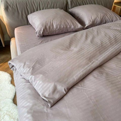 Постельное белье полуторное темно-бежевое Страйп Микросатин Ananasko 9022 9022(1,5) фото